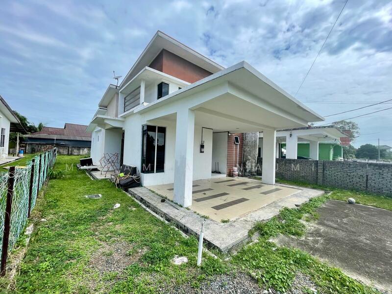 For Sale - Kuala Paka