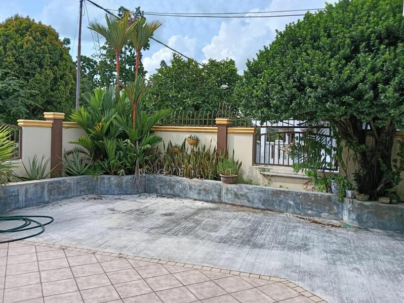 For Sale - Semi-Detached House at Bandar Kinrara Seksyen 2