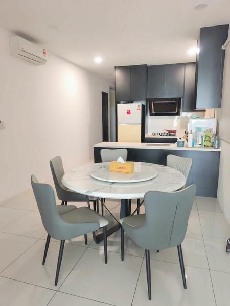 Untuk Disewa - The Clovers