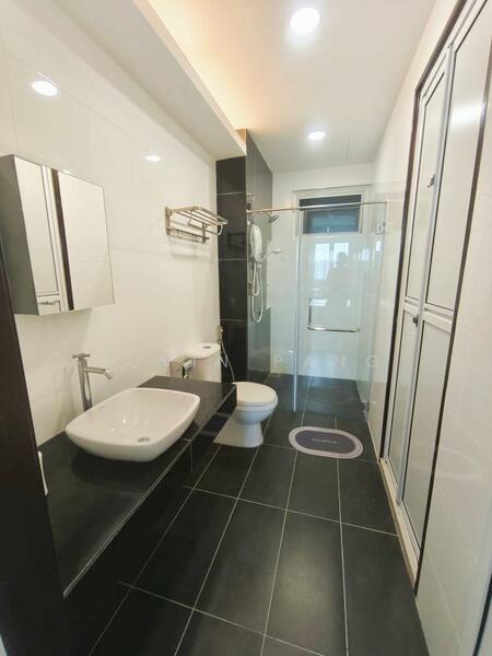 Untuk Disewa - The Clovers