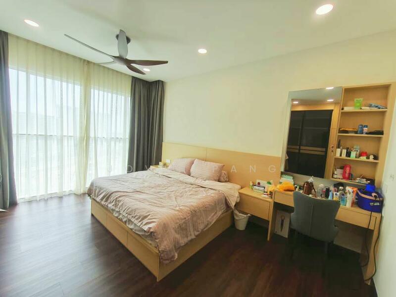 Untuk Disewa - The Clovers