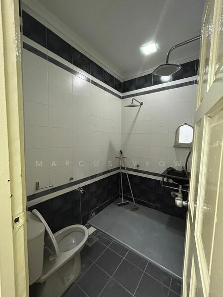 Untuk Disewa - Rasah Utama