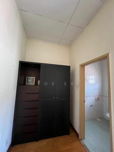 2-storey Terrace House at U8, Taman Bukit Jelutong untuk Untuk Dijual - RM 1,350,000, Mac 2026 - PropertyGuru.com.my