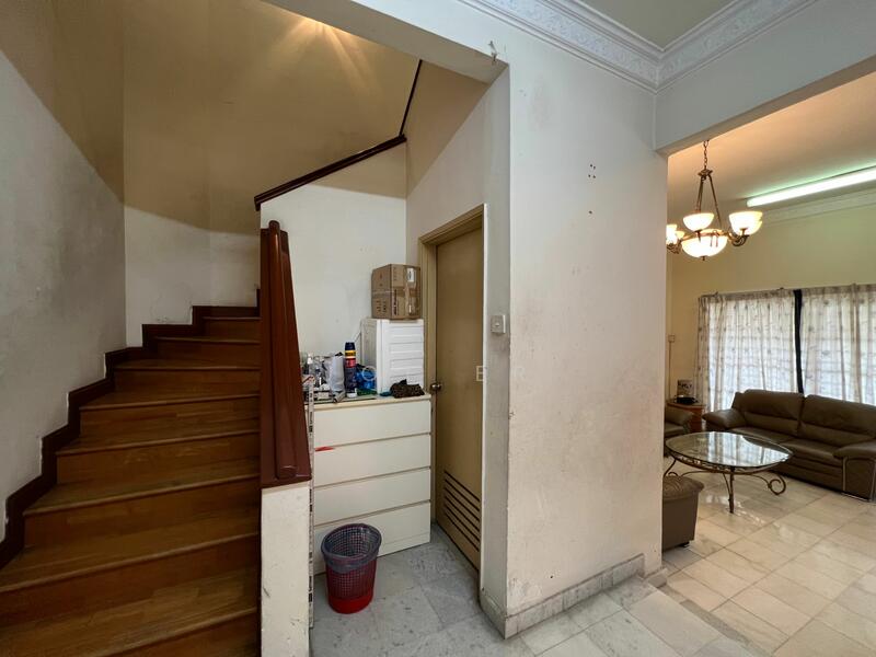 2-storey Terrace House at U8, Taman Bukit Jelutong untuk Untuk Dijual - RM 1,350,000, Mac 2026 - PropertyGuru.com.my