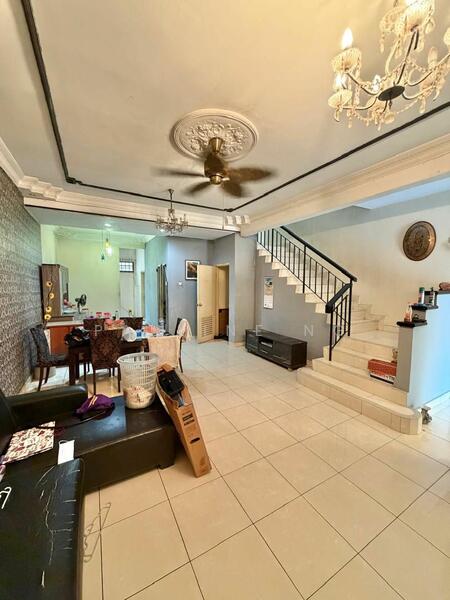 Untuk Dijual - Taman Austin Perdana