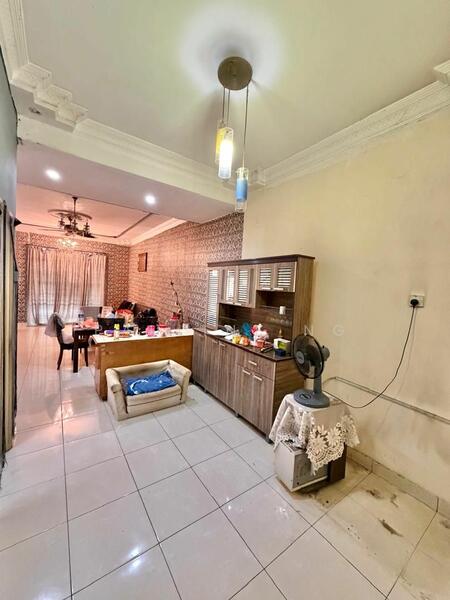 Untuk Dijual - Taman Austin Perdana