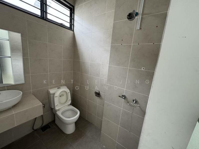 Untuk Dijual - 22x80 freehold renovated Laman Glenmarie Shah Alam