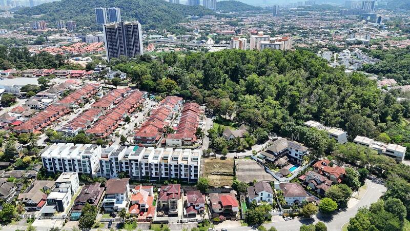 For Sale - Freehold Open Title Bungalow Land