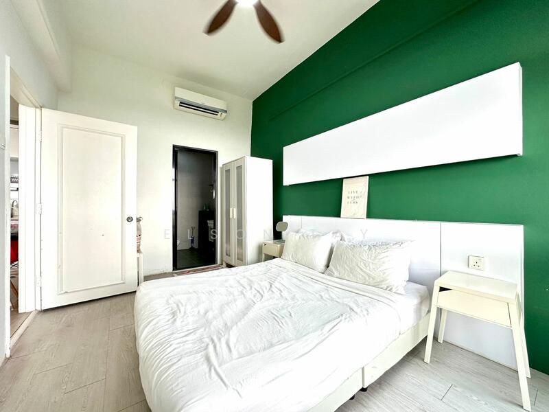 Untuk Disewa - Costa Mahkota