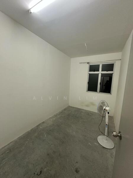 Untuk Disewa - Flora Damai