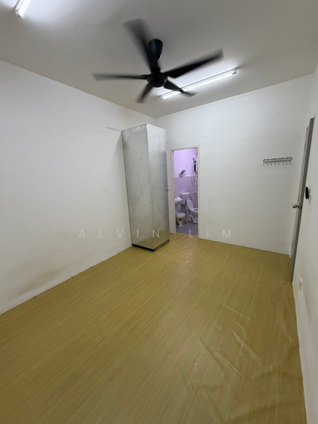 For Rent - Flora Damai