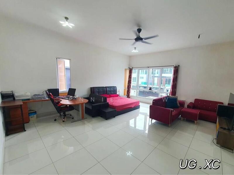 For Sale - Semi-Detached House at Ambang Botanic 2