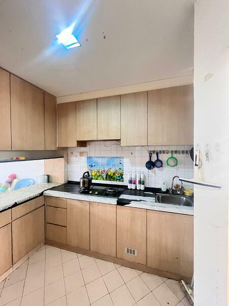 Untuk Disewa - Rampai Court