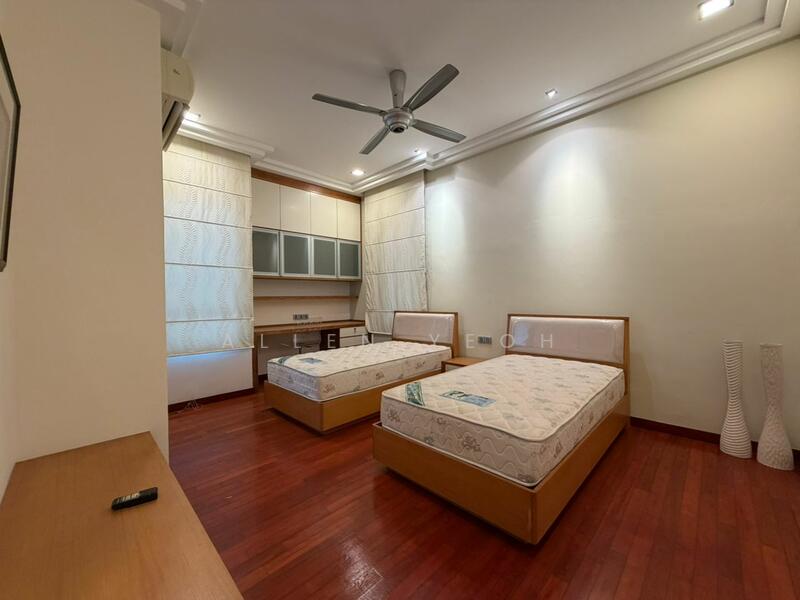 For Rent - 11 Gurney Drive