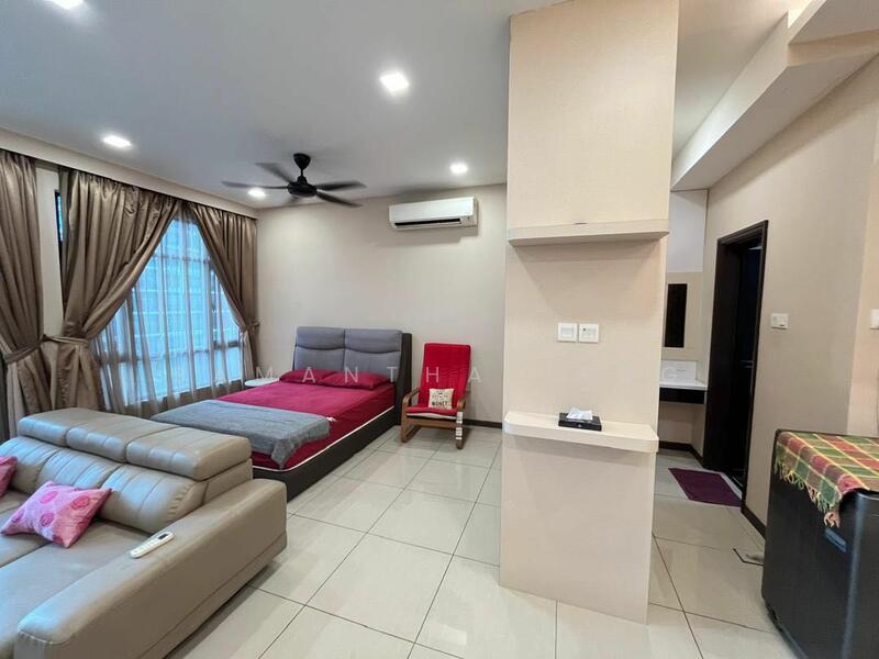 Condominium for Rent at Molek Regency - Samantha Teng - PropertyGuru.com.my