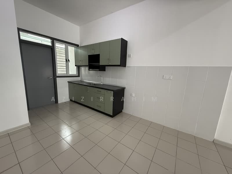 2-storey Terraced House for Rent in Bandar Serenia (Dengkil) - Azizirrahim . - PropertyGuru.com.my