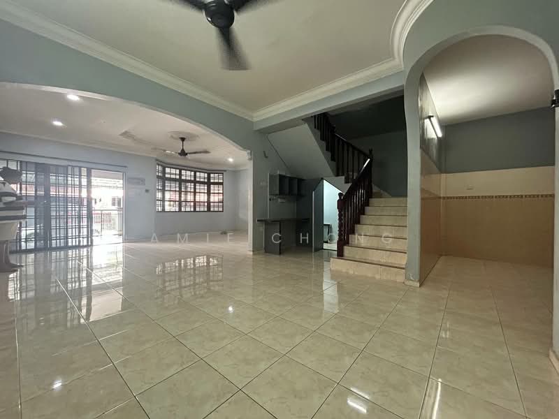 2-storey Terraced House for Sale in Ipoh (Perak) - Amie Chong - Living Room - PropertyGuru.com.my