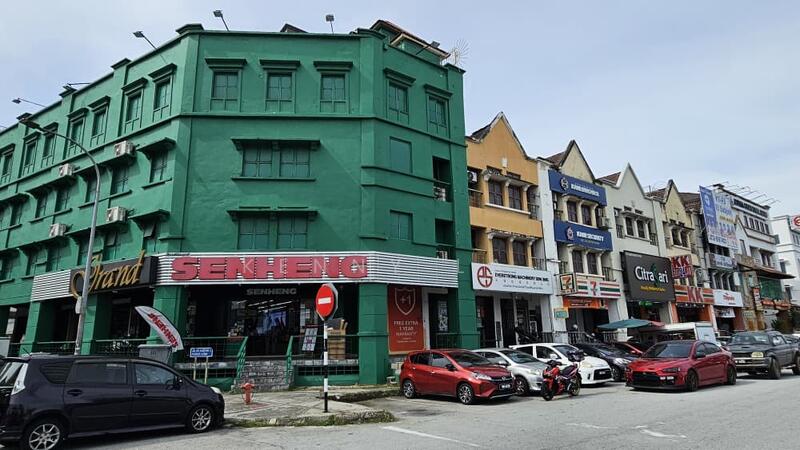 For Sale - Taman Kasturi