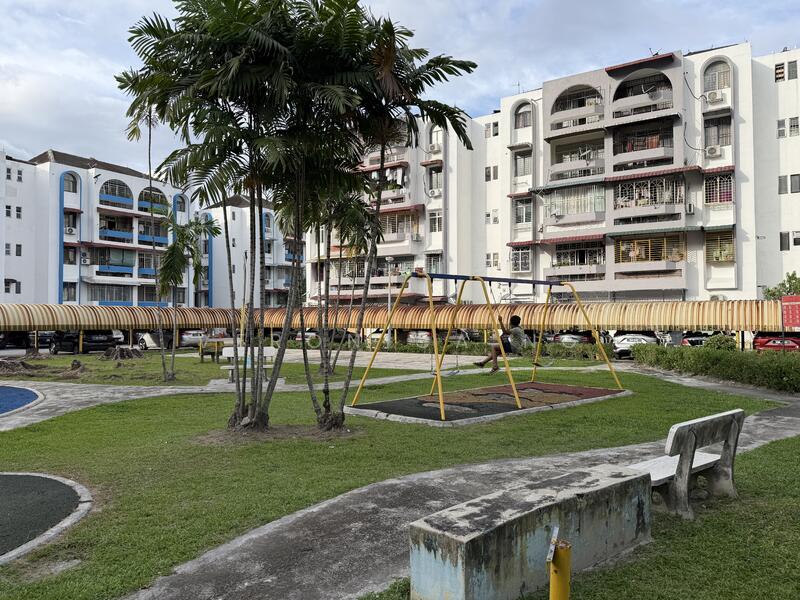 For Rent - Bustan Shamelin