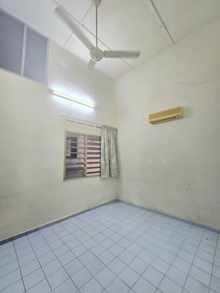 Untuk Dijual - Taman Johor Jaya