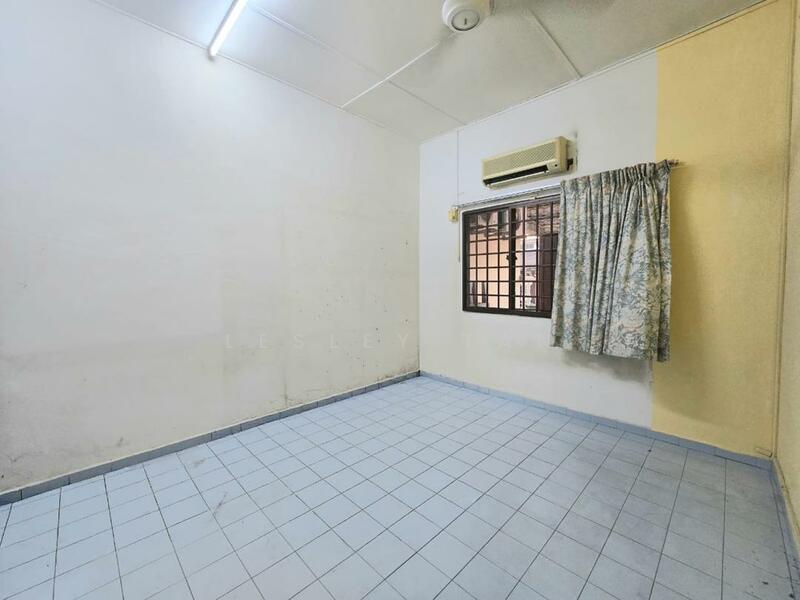 Untuk Dijual - Taman Johor Jaya