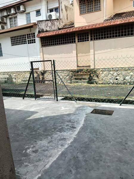 For Sale - FREEHOLD Double Storey Terrace Usj 22