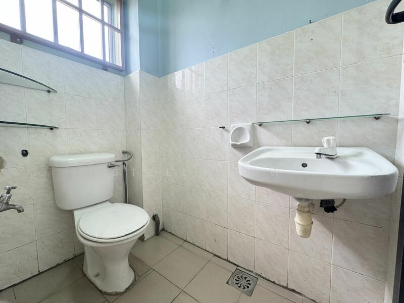 2 Storey Terrace House @ Putra Permai , Taman Equine untuk Untuk Dijual - RM 600,000, Mac 2026 - PropertyGuru.com.my