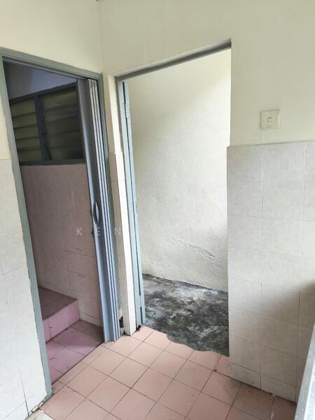 Untuk Disewa - Teratai