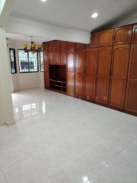 Untuk Disewa - Telawi