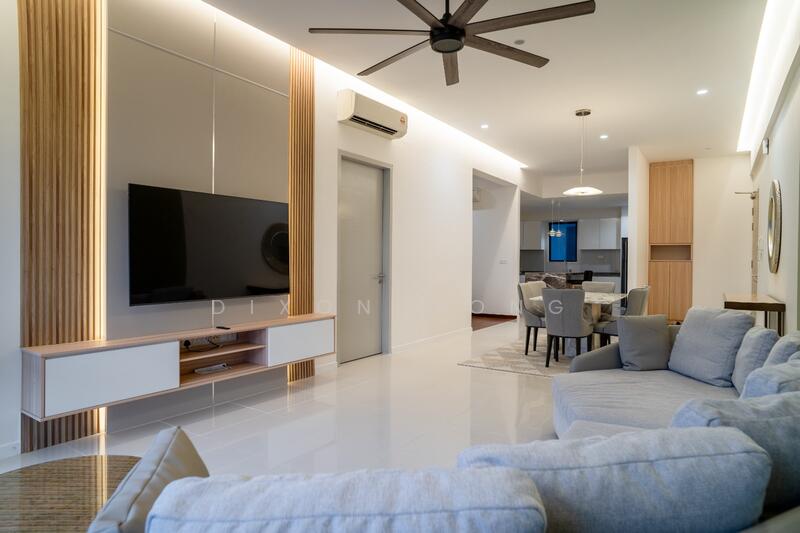 Untuk Disewa - Sapphire Paradigm