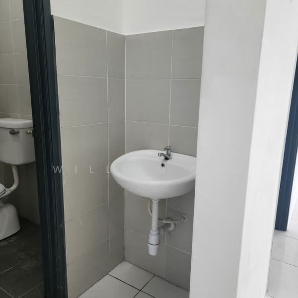 Pangsapuri untuk Dijual di Suria Residence - William Soo - PropertyGuru.com.my