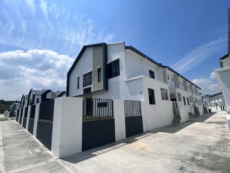 Rumah Teres 2 Tingkat untuk Dijual di Dengkil (Selangor) - Allen . - Exterior - PropertyGuru.com.my