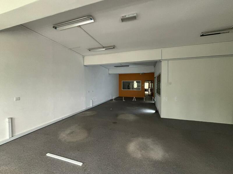 For Rent - Taman Molek