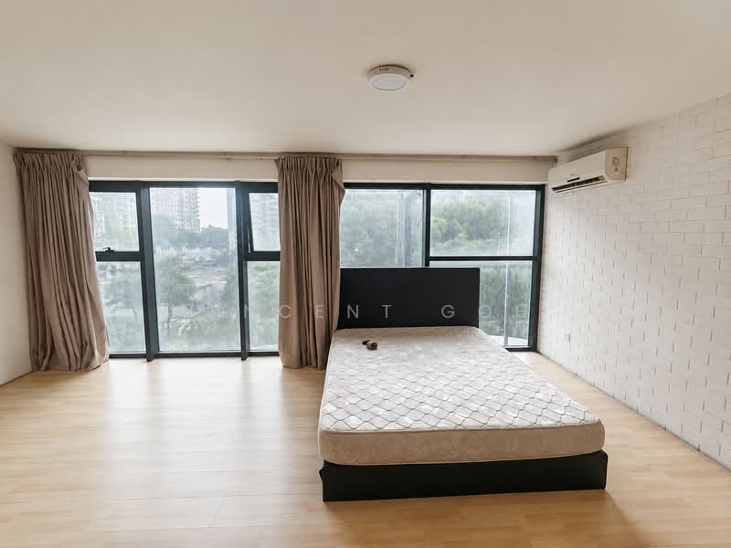 Servis Apartment untuk Dijual di Empire Damansara - Vincent Goh - Bedroom - PropertyGuru.com.my