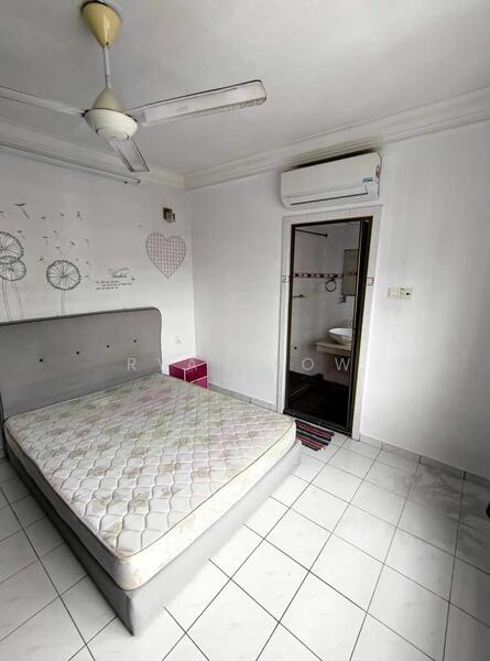 For Rent - Endah Ria