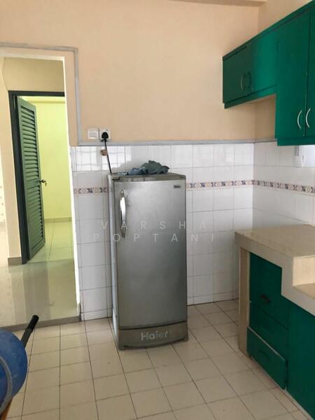 Untuk Disewa - Menara Pelangi