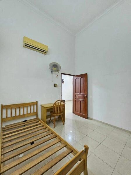 For Sale - Johor Bahru Taman Johor Jaya Renovated Single Storey Terrace 3bed