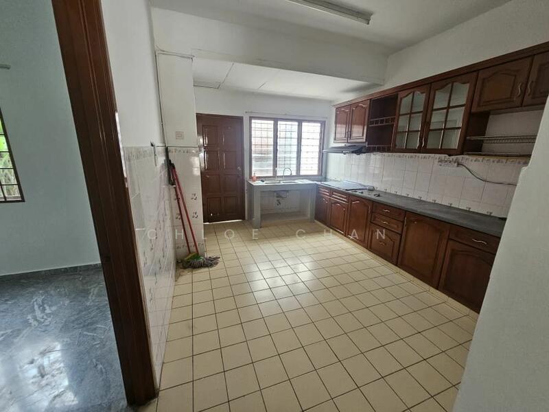 Untuk Disewa - 2-storey Terrace House at Saujana Impian