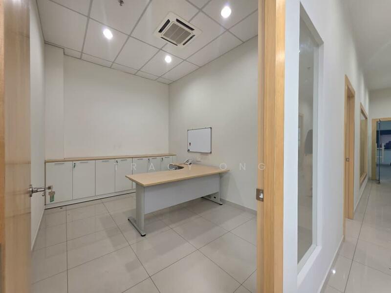 For Rent - Taman Kempas