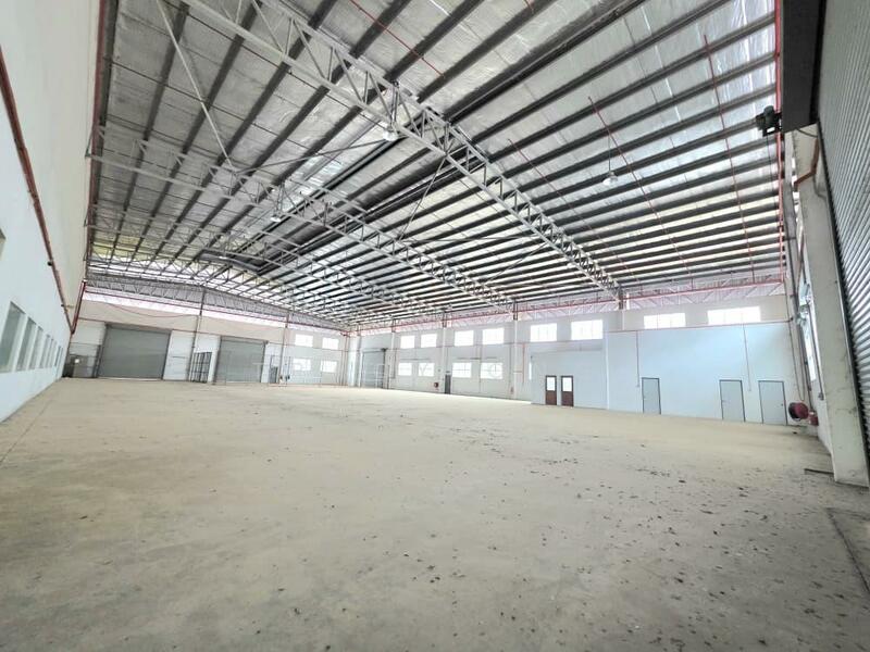 For Rent - Taman Kempas