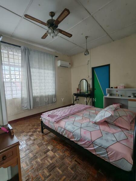 Untuk Dijual - Taman Bukit Kempas