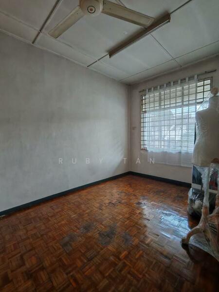 Untuk Dijual - Taman Bukit Kempas