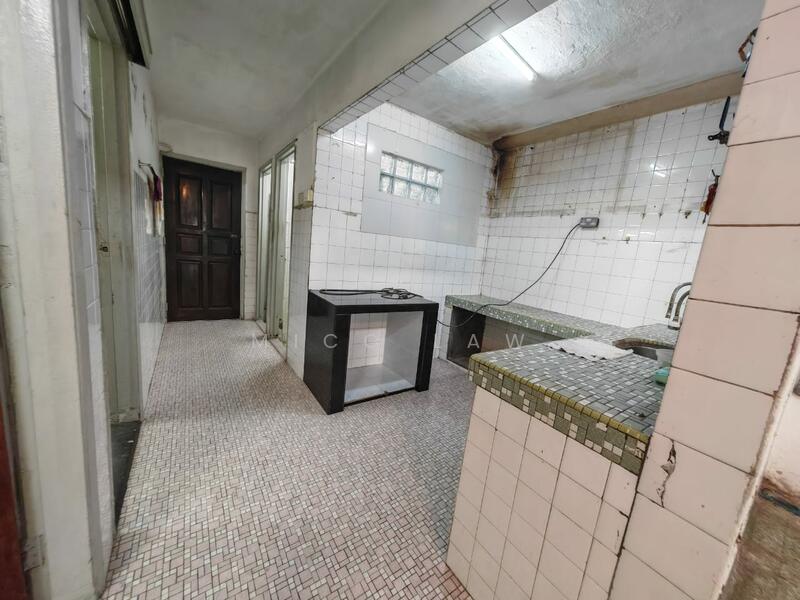 Untuk Dijual - Single Storey House For Sale In Taman Salak Selatan