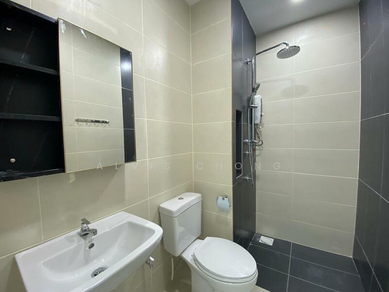 Untuk Disewa - Pacific Star