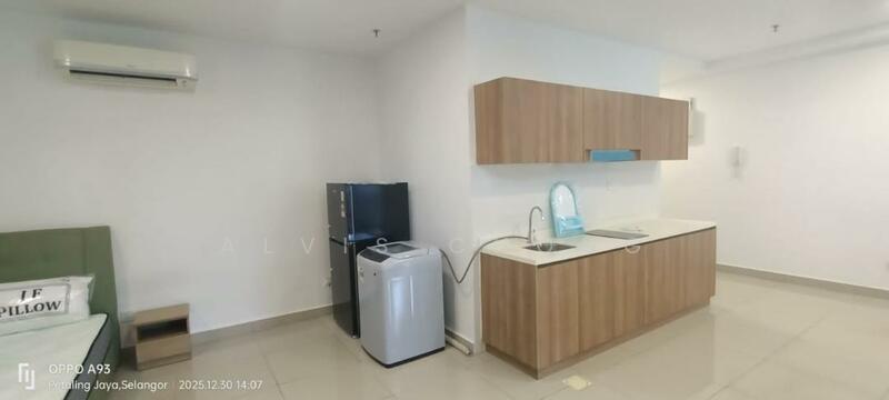 Untuk Disewa - Pacific Star