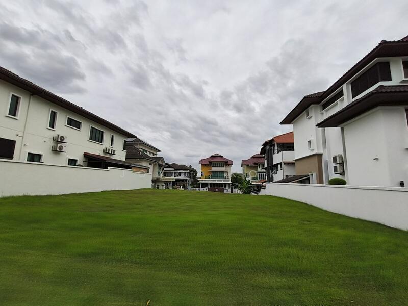 For Sale - Subang Heights