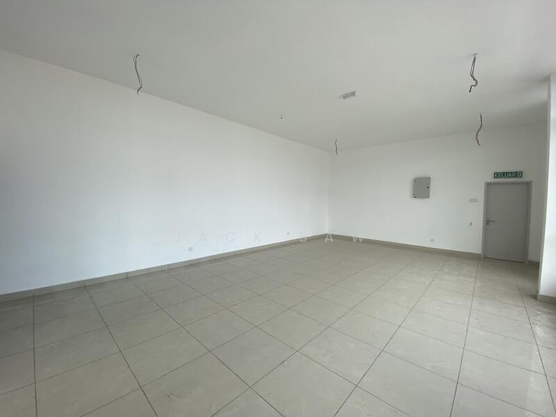 For Rent - 1.5 Storey Semi-D Factory For Rent at Juru