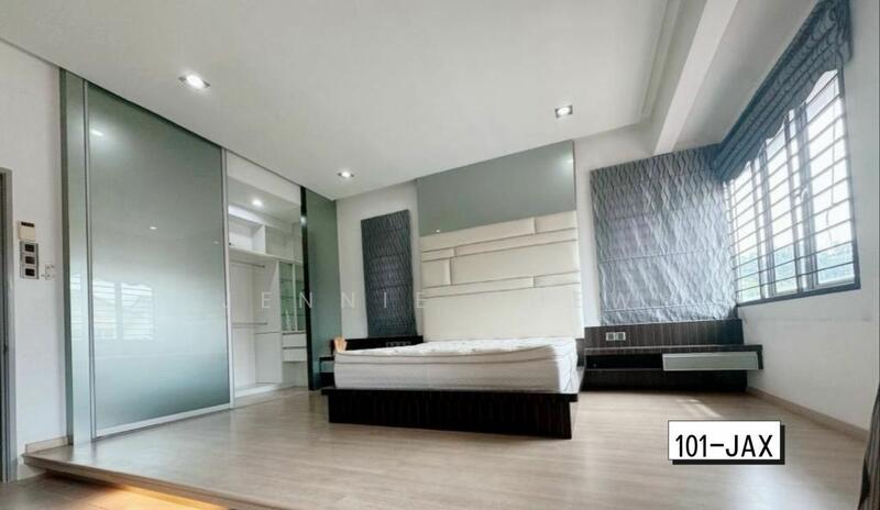 For Sale - Semi-Detached House at Bandar Botanic