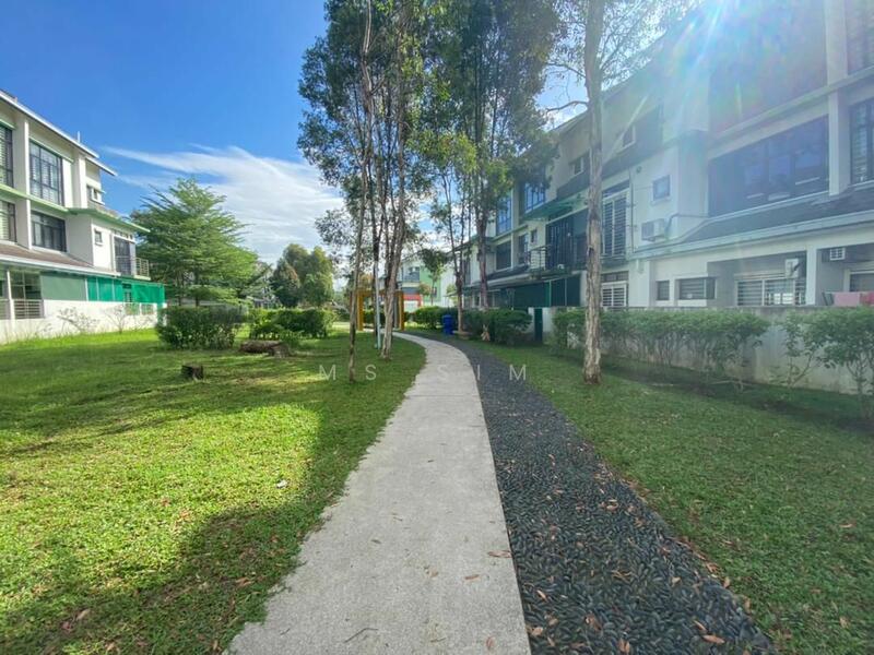 For Rent - Park Villa Townhouse