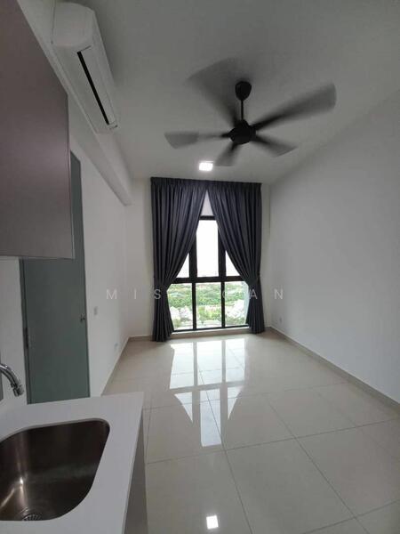 For Rent - Fortune Centra